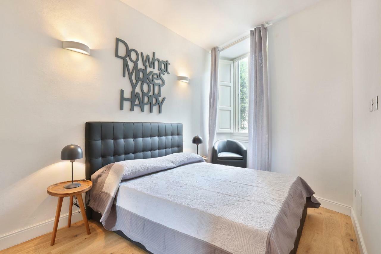 La Marmora 3 Bedroom Apartment Near Galleria Dell'Accademia ฟลอเรนซ์ ภายนอก รูปภาพ